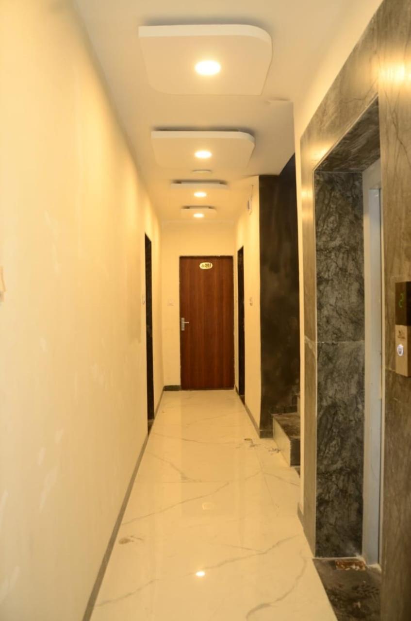 Hotel Vedicvista Indore Exteriör bild